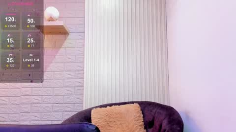      700  200   online show from January 2025 12:11:02 PM