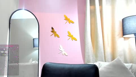      700  200   online show from January 2025 03:11:01 PM