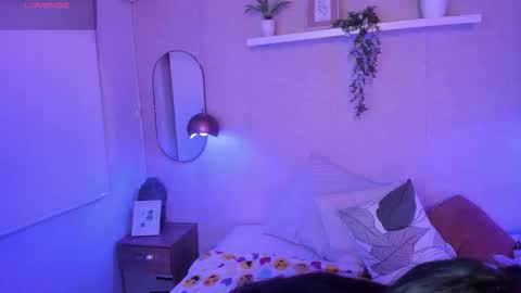 laraa rouss  online show from November 2025 03:42:02 AM