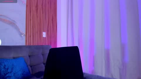 Snapshot of larabaker chatting on January 2025 02:19:01 AM Lara online show from January 2025 02:19:01 AM