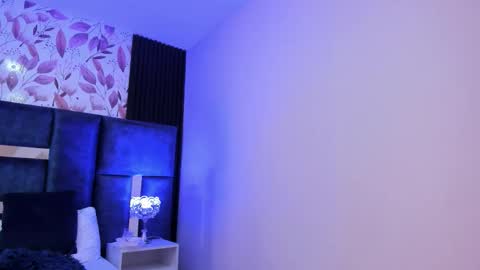 Snapshot of larabrook chatting on September 2025 07:25:01 PM Lara online show from September 2025 07:25:01 PM