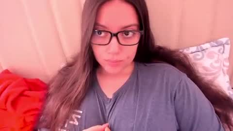 lara online show from April 2026 02:52:02 PM
