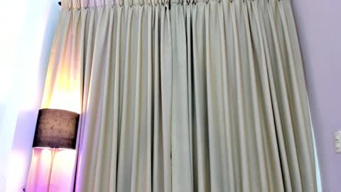 Snapshot of laragoldd chatting on January 2025 02:06:01 AM Lara Gold online show from January 2025 02:06:01 AM