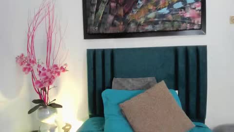 Snapshot of laragoldd chatting on March 2025 04:01:01 AM Lara Gold online show from March 2025 04:01:01 AM