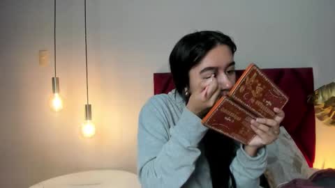 Snapshot of laragoldd chatting on November 2025 02:06:02 PM Lara Gold online show from November 2025 02:06:02 PM