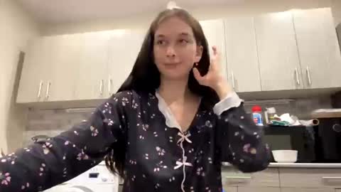 lara online show from March 2026 07:14:02 PM