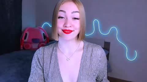 LaraKrein lk online show from September 2025 04:52:02 PM