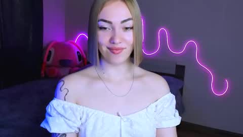 LaraKrein lk online show from September 2025 11:14:01 AM