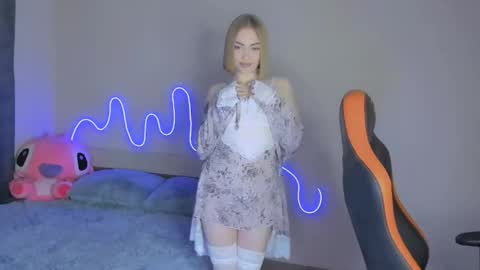 LaraKrein lk online show from November 2025 03:23:02 PM