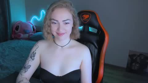 LaraKrein lk online show from March 2026 03:50:01 PM