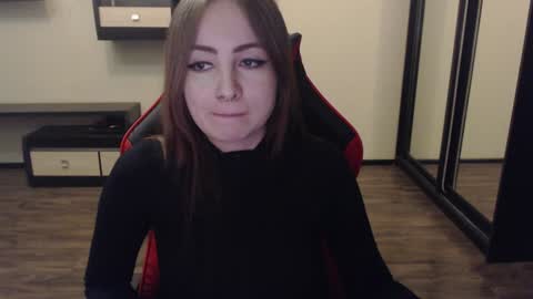 Laralianna online show from January 2025 04:52:01 AM