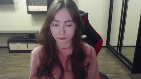 Laralianna online show from February 2025 06:22:02 PM