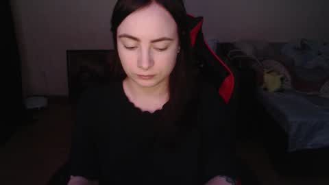 Laralianna online show from February 2026 06:01:01 PM