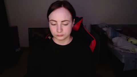 Laralianna online show from April 2026 06:12:02 PM