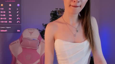 MY NAME IS LILY online show from March 2025 04:06:01 AM