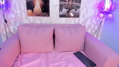 Lara Murphy online show from March 2025 11:14:01 PM