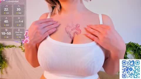 Snapshot of large_ocean chatting on October 2025 05:11:01 PM Rose online show from October 2025 05:11:01 PM