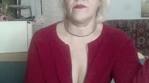 Snapshot of larisaq4ugo24 chatting on February 2026 09:03:02 AM larisaq4ugo24 online show from February 2026 09:03:02 AM