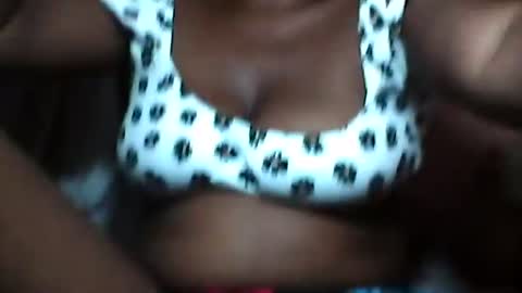 Snapshot of larissa417816 chatting on March 2026 09:55:02 AM Larissa online show from March 2026 09:55:02 AM