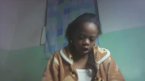 larissa645771 online show from October 2025 04:01:02 AM