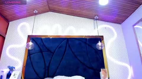 Valentina online show from February 2025 12:24:01 PM