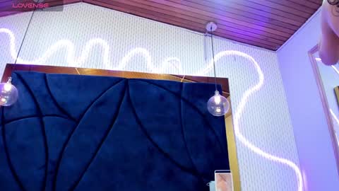 Valentina online show from February 2025 03:15:02 PM