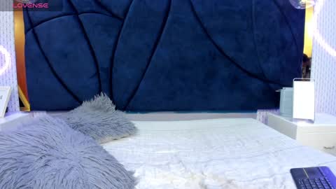 Valentina online show from February 2025 06:20:01 PM