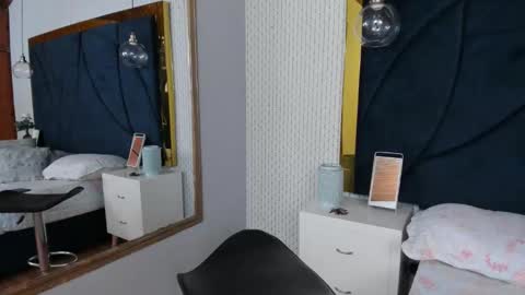 Valentina online show from October 2025 05:09:02 AM