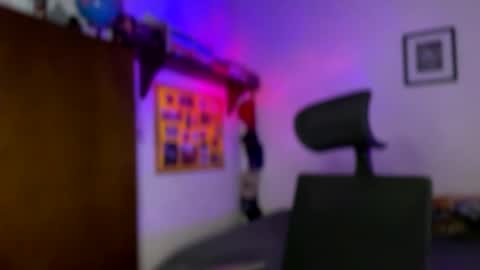 Snapshot of larry_jones chatting on December 2024 04:46:02 PM andrew online show from December 2024 04:46:02 PM