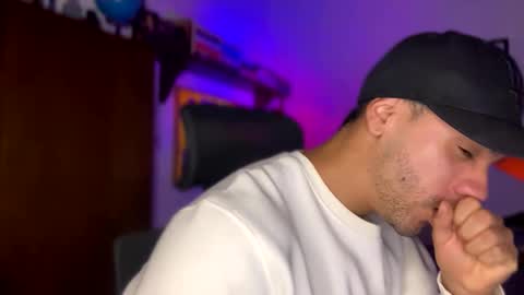 Snapshot of larry_jones chatting on January 2025 01:47:01 PM andrew online show from January 2025 01:47:01 PM