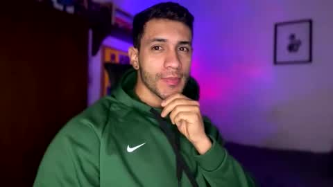 Snapshot of larry_jones chatting on January 2025 02:19:02 PM andrew online show from January 2025 02:19:02 PM