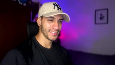 Snapshot of larry_jones chatting on January 2025 05:49:01 PM andrew online show from January 2025 05:49:01 PM