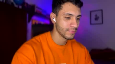 Snapshot of larry_jones chatting on January 2025 02:19:01 PM andrew online show from January 2025 02:19:01 PM