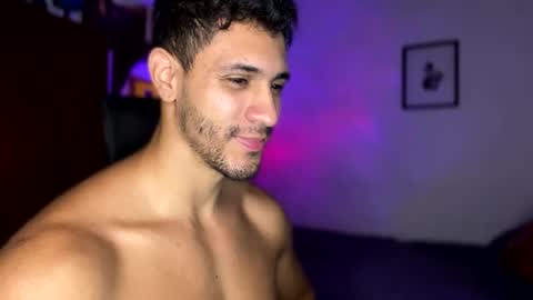 Snapshot of larry_jones chatting on January 2025 05:22:02 PM andrew online show from January 2025 05:22:02 PM