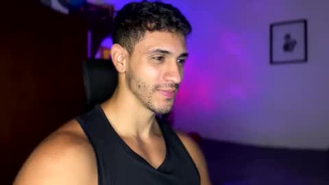 Snapshot of larry_jones chatting on January 2025 05:30:02 PM andrew online show from January 2025 05:30:02 PM