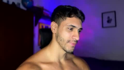 Snapshot of larry_jones chatting on January 2025 05:38:02 PM andrew online show from January 2025 05:38:02 PM