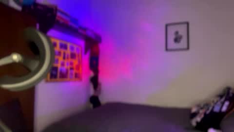 Snapshot of larry_jones chatting on January 2025 02:07:01 PM andrew online show from January 2025 02:07:01 PM