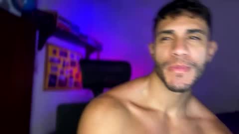 Snapshot of larry_jones chatting on January 2025 02:07:01 PM andrew online show from January 2025 02:07:01 PM