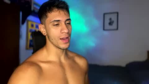 Snapshot of larry_jones chatting on February 2025 01:42:01 AM andrew online show from February 2025 01:42:01 AM