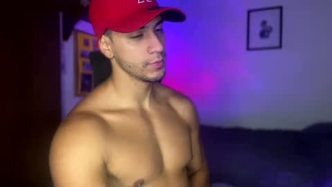 Snapshot of larry_jones chatting on February 2025 02:25:01 PM andrew online show from February 2025 02:25:01 PM