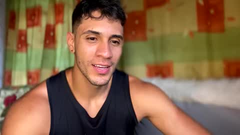 Snapshot of larry_jones chatting on February 2025 10:42:01 PM andrew online show from February 2025 10:42:01 PM