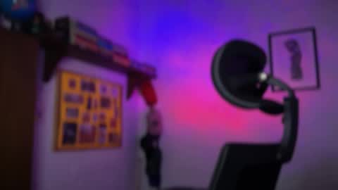 Snapshot of larry_jones chatting on September 2025 01:05:02 PM andrew online show from September 2025 01:05:02 PM