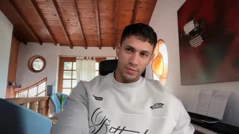 Snapshot of larry_jones chatting on October 2025 01:23:04 PM andrew online show from October 2025 01:23:04 PM