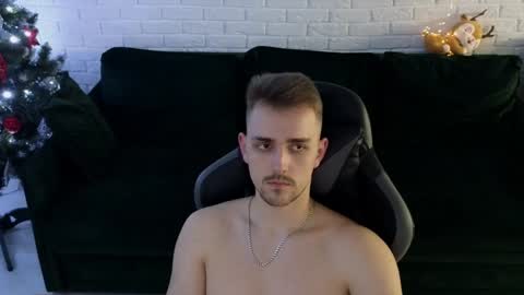 Lars online show from December 2024 04:42:02 AM