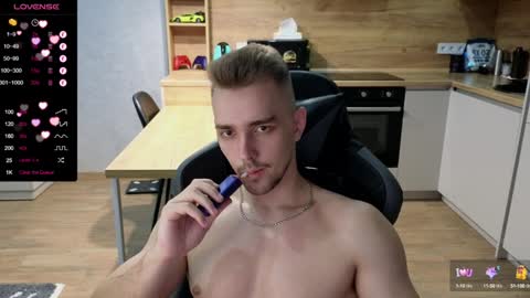 Lars online show from January 2025 01:47:01 PM