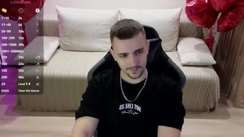 Lars online show from November 2025 09:19:02 PM