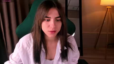 lasly_moon online show from May 2026 11:43:02 PM