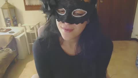 Auri online show from March 2025 09:37:02 PM