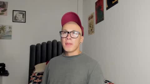 lass_nazar online show from October 2025 01:14:02 AM