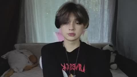 Em0 Slut online show from July 2026 04:00:02 PM
